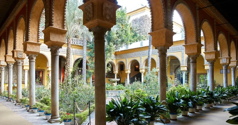 Las Dueñas Palace Entry Ticket and App Audio Guide